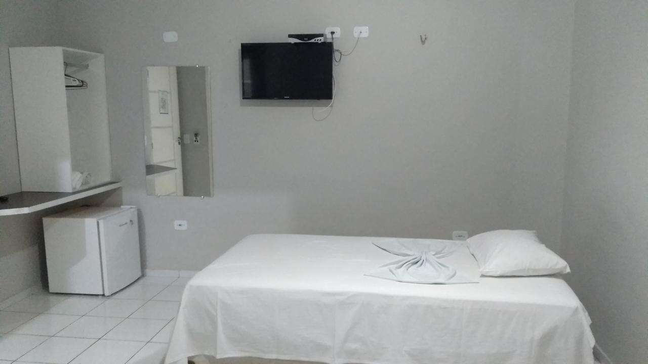 Hotel E Churrascaria Coqueiro Verde Oeiras Esterno foto